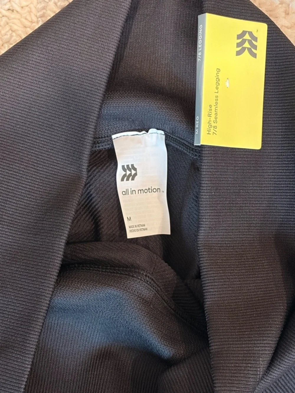 Black All in Motion High-Rise 7/8 Seamless Legging - NWT